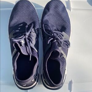 Náutica mén’s Shoes size 13,Casual Fashion Lace Up Sneaker Navy Blue.